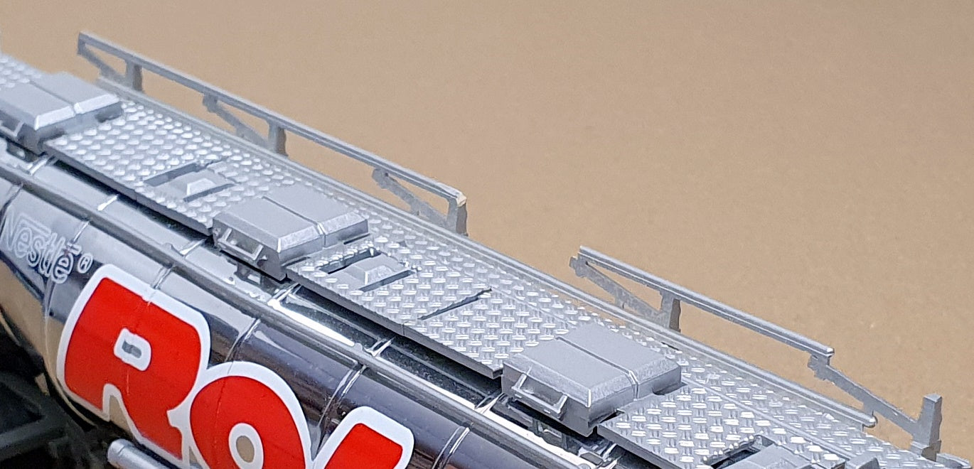 Tekno 1/50 Scale TK01A - ERF Tanker Truck Nestle Rolo - White/Chrome Silver