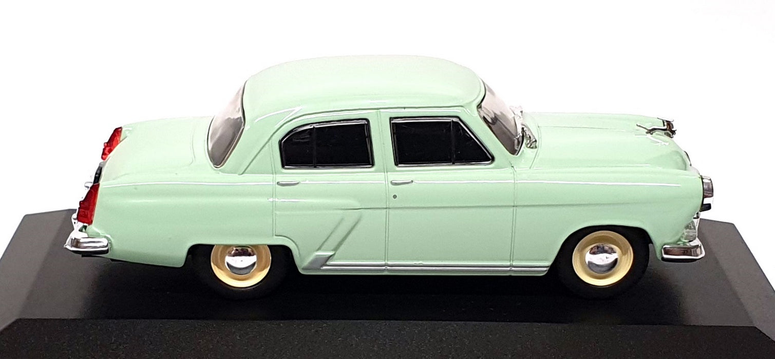 DeAgostini 1/43 Scale Diecast 18926G - Russian GAZ 211 Volga - Lt. Green