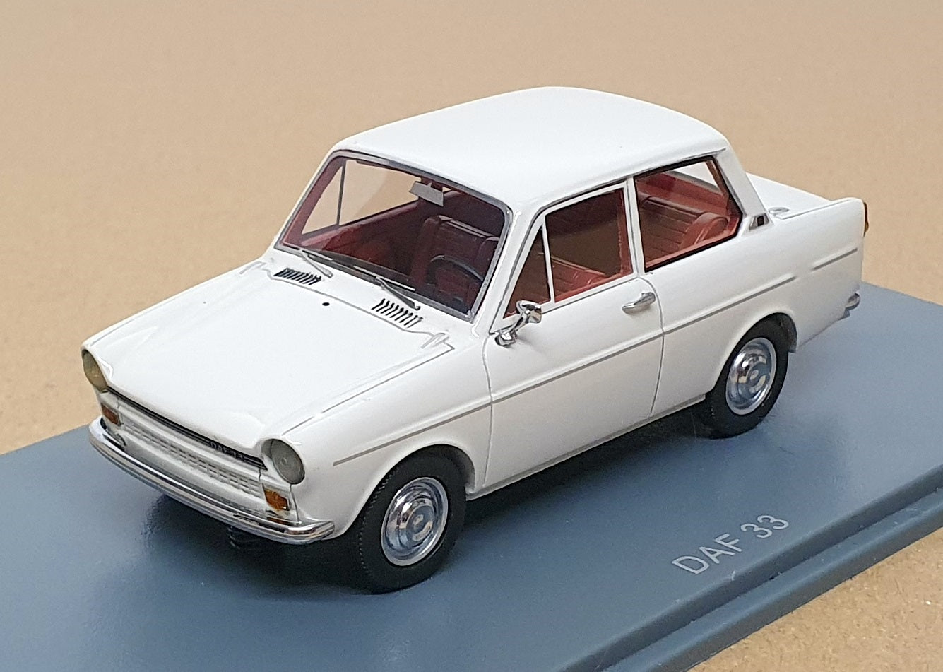 Neo 1/43 Scale Resin NEO43785 - 1972 DAF 33 - White