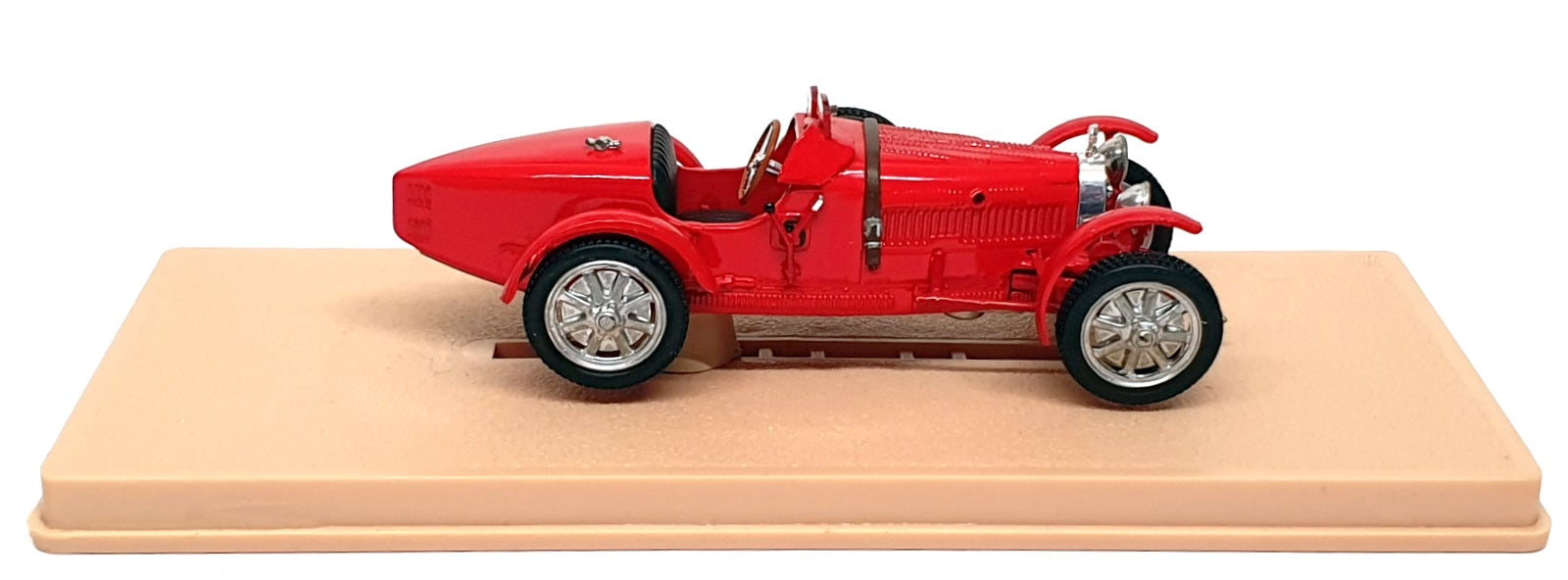 Eligor 1/43 Scale Diecast 1045 - 1928 Bugatti 35B Sport - Red