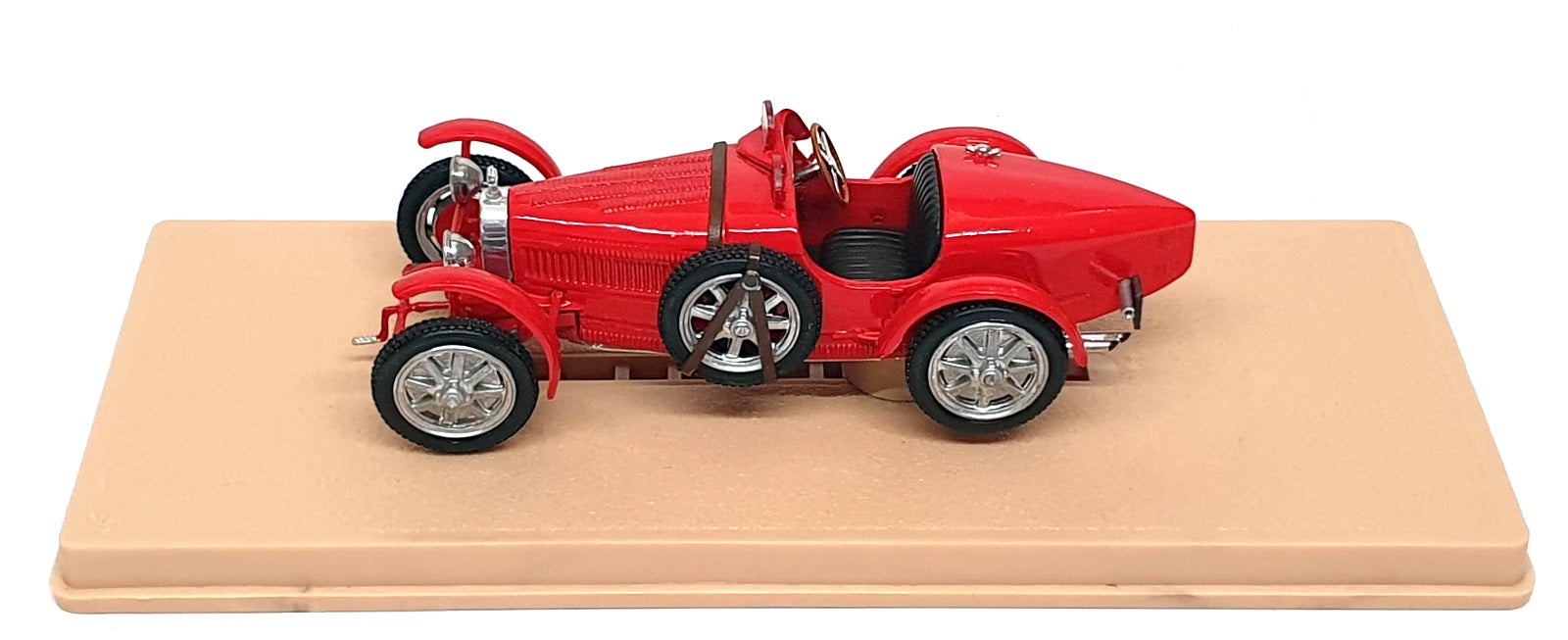 Eligor 1/43 Scale Diecast 1045 - 1928 Bugatti 35B Sport - Red