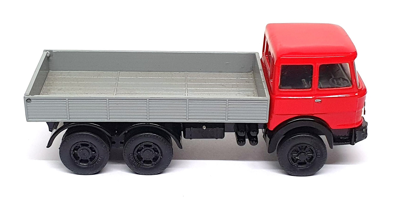 Old Cars 1/43 Scale Diecast No. 3 - Fiat 697 N Dumper Truck - Red/Grey