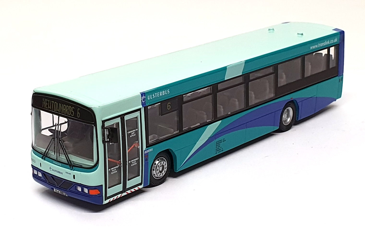 EFE 1/76 Scale 27610 - Wright Volvo Renown Ulsterbus Rt. 6 Newtownards