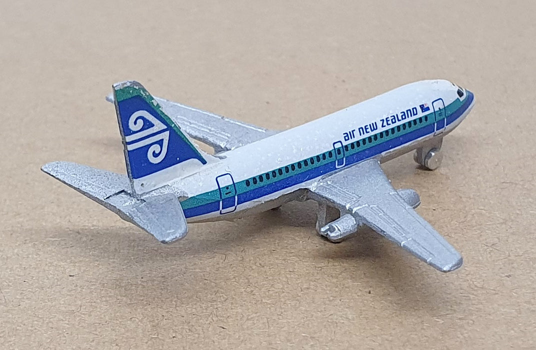 Schabak 1/600 Scale 905/79 - Boeing 737 Aircraft Air New Zealand