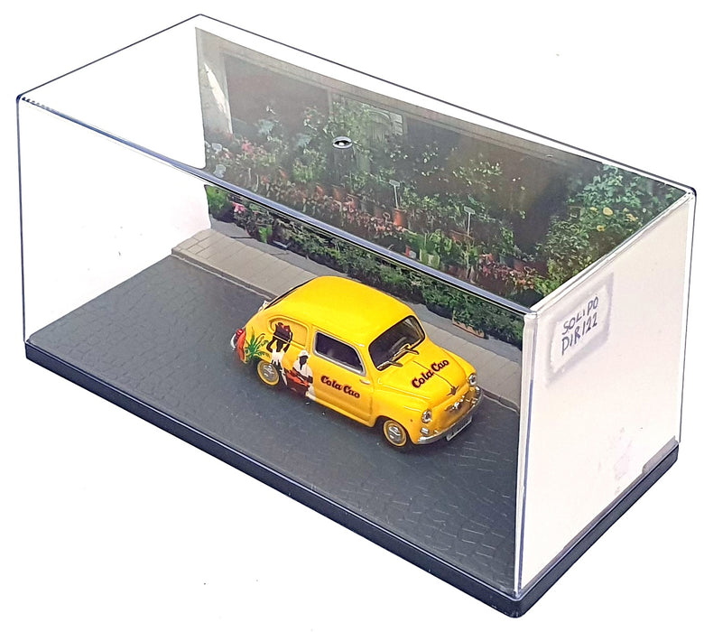 Solido 1/43 Scale DIR122 - 1963 Seat 600D Diorama - Yellow