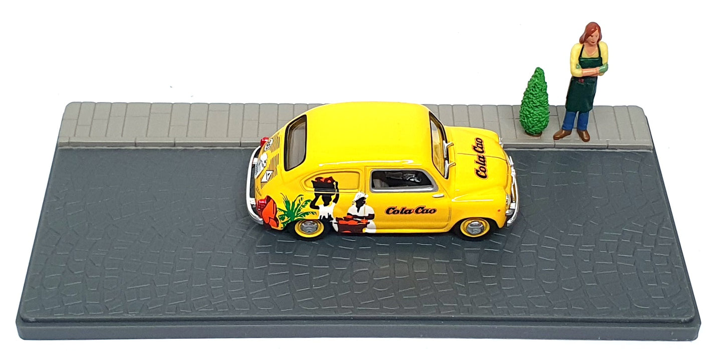 Solido 1/43 Scale DIR122 - 1963 Seat 600D Diorama - Yellow