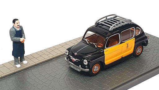 Solido 1/43 Scale DIR123 - 1965 Seat 800 Taxi Diorama - Black/Yellow