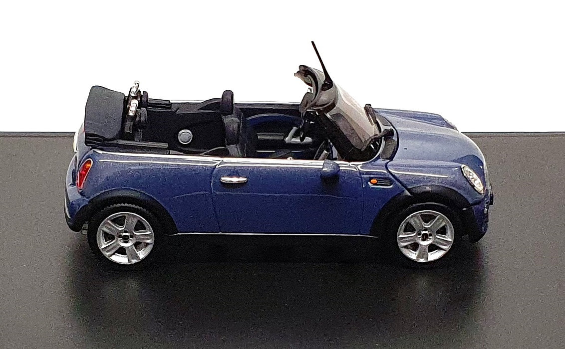 Minichamps 1/43 Scale 80 42 0 309 091 - BMW Mini Cooper Cabrio - Cool Blue
