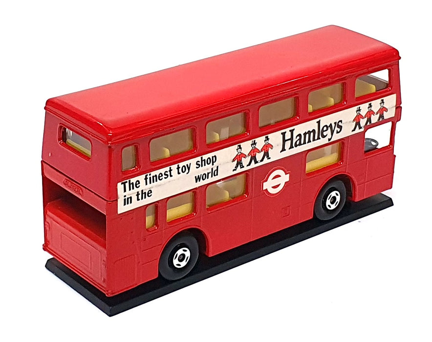 Matchbox 12cm Long Diecast 251026 - The London Bus Hamleys Rt. 30 - Red