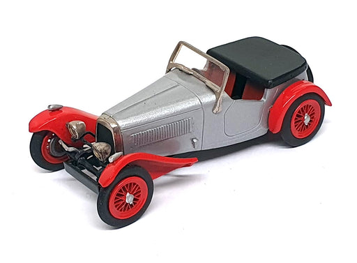 K&R Replicas 1/43 Scale Built Kit - 1947 HRG 1500 - Grey/Red