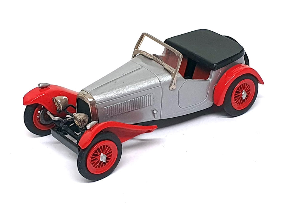 K&R Replicas 1/43 Scale Built Kit - 1947 HRG 1500 - Grey/Red
