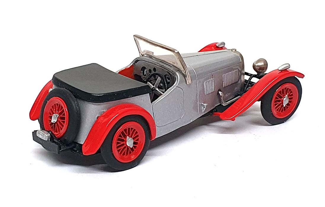 K&R Replicas 1/43 Scale Built Kit - 1947 HRG 1500 - Grey/Red