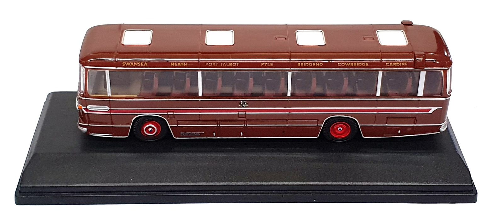 Oxford Diecast 1/76 Scale 76DC003 - Duple Commander II Neath & Cardiff