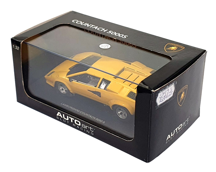 Autoart 1/32 Scale Slotcar 13091 - Lamborghini Countach 5000 S - Yellow REPAINT