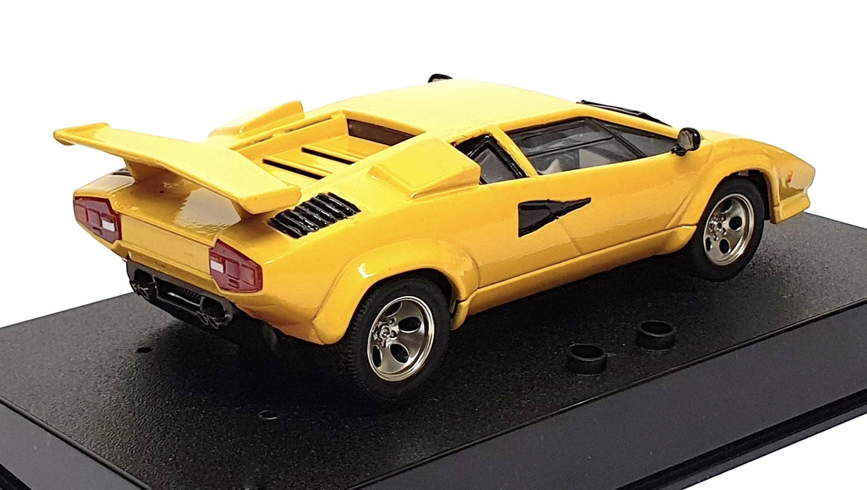 Autoart 1/32 Scale Slotcar 13091 - Lamborghini Countach 5000 S - Yellow REPAINT