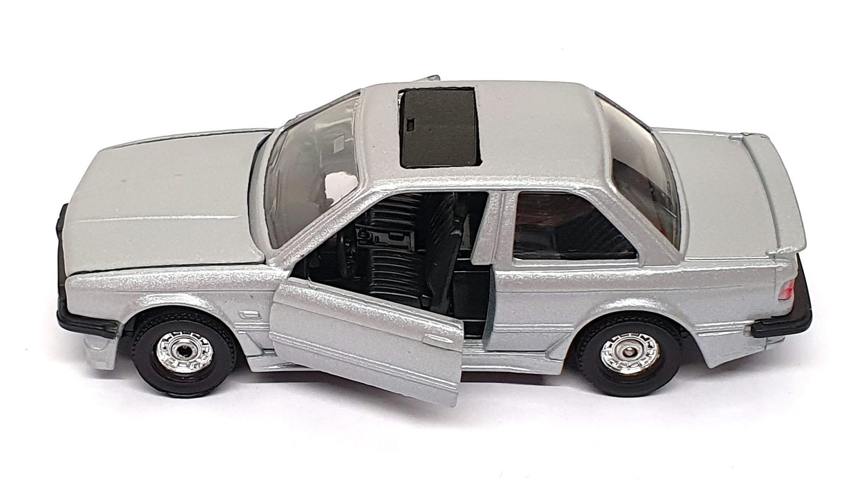 Corgi Mobil 12cm Long Diecast 80172 - BMW 325i - Silver