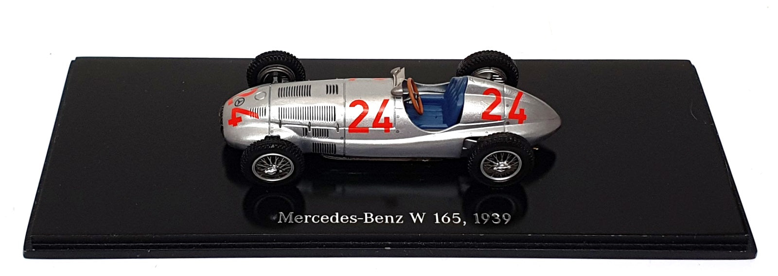 Spark 1/43 Scale B6 604 0440 - 1939 Mercedes Benz W165 Race Car #24