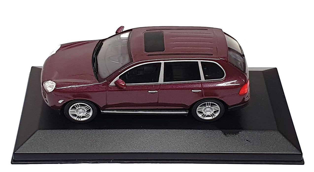 Hongwell 1/43 Scale Diecast 22926H - Porsche Cayenne Turbo  - Purple