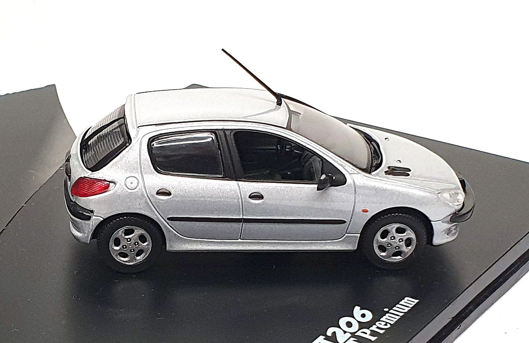 Norev 1/43 Scale 99206P - 1998 Peugeot 206 Berline XT Premium - Silver 
