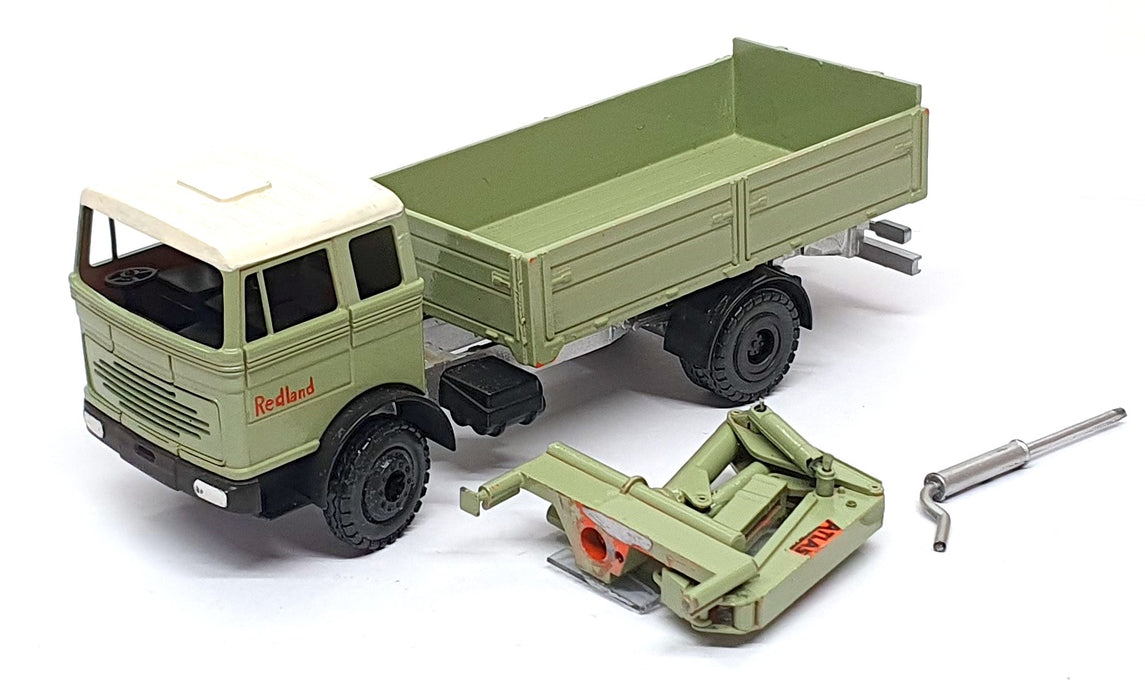 Conrad 1/50 Scale 3061 Atlas Redland Mercedes Benz AK 5007 Hydraulic Truck Green