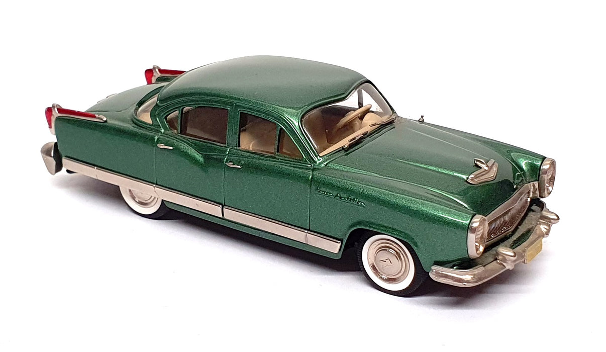 Brooklin Models 1/43 Scale LIB045 - 1954 Kaiser Manhattan - Met. Green