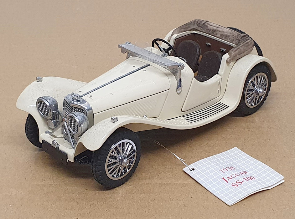 Franklin Mint 1/24 Scale Diecast 241026C - 1938 Jaguar SS-100 - Cream