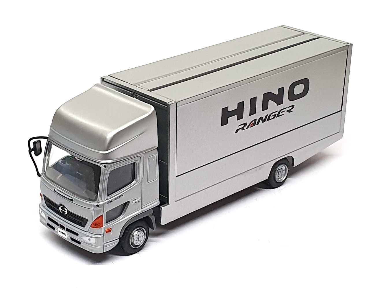 MTECH 1/43 Scale 300-4193 - Hino Ranger Truck - Silver