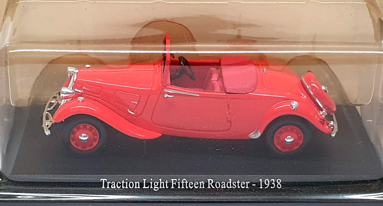 Atlas 1/43 Scale 6112 530 - 1938 Citroen Traction Light Fifteen Roadster - Red