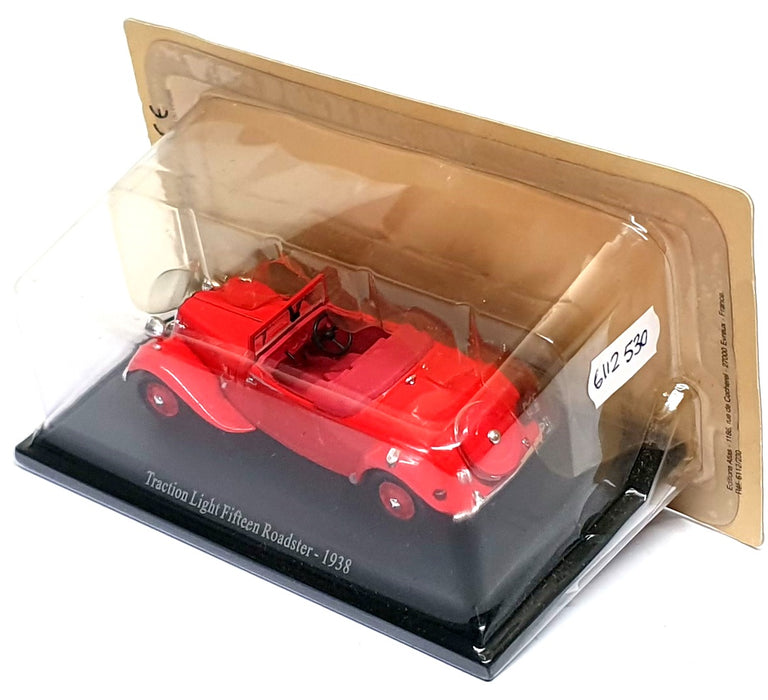 Atlas 1/43 Scale 6112 530 - 1938 Citroen Traction Light Fifteen Roadster - Red