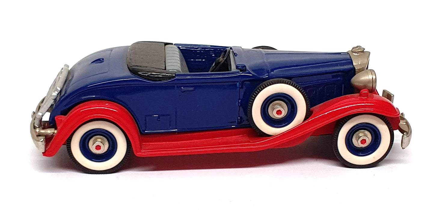 Brooklin Models 1/43 Scale LIB061 - 1932 Packard Light 8 - Blue/Red