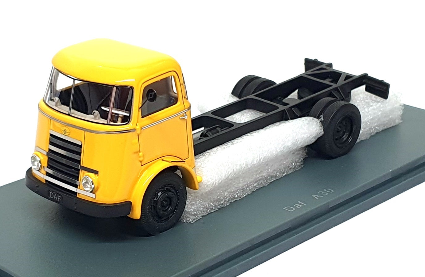 Neo 1/50 Scale NEO50035 - DAF A30 Long Wheelbase Truck - Yellow