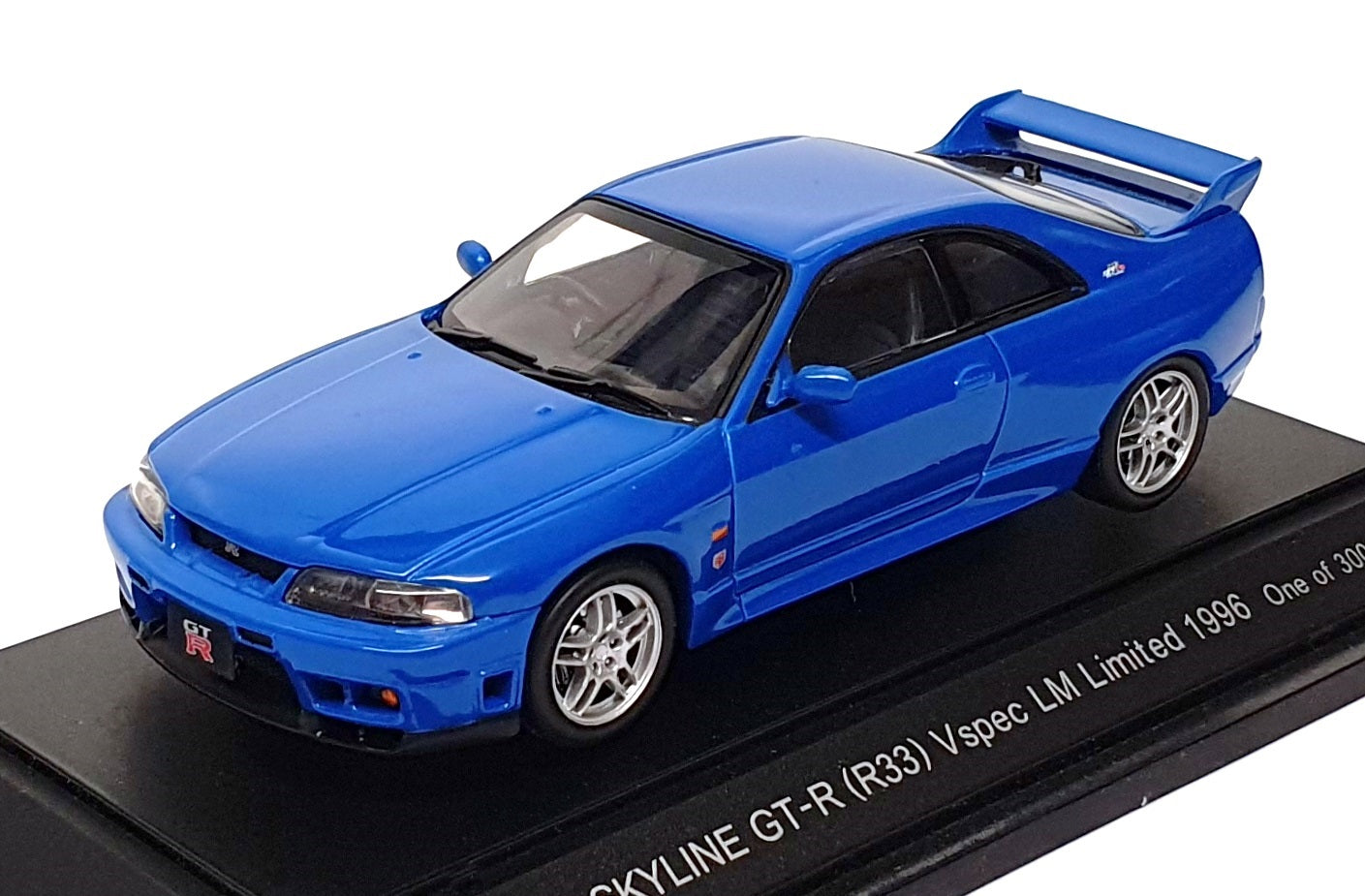 Ebbro 1/43 Scale Diecast 584 - Nissan Skyline GT-R R33 - Blue