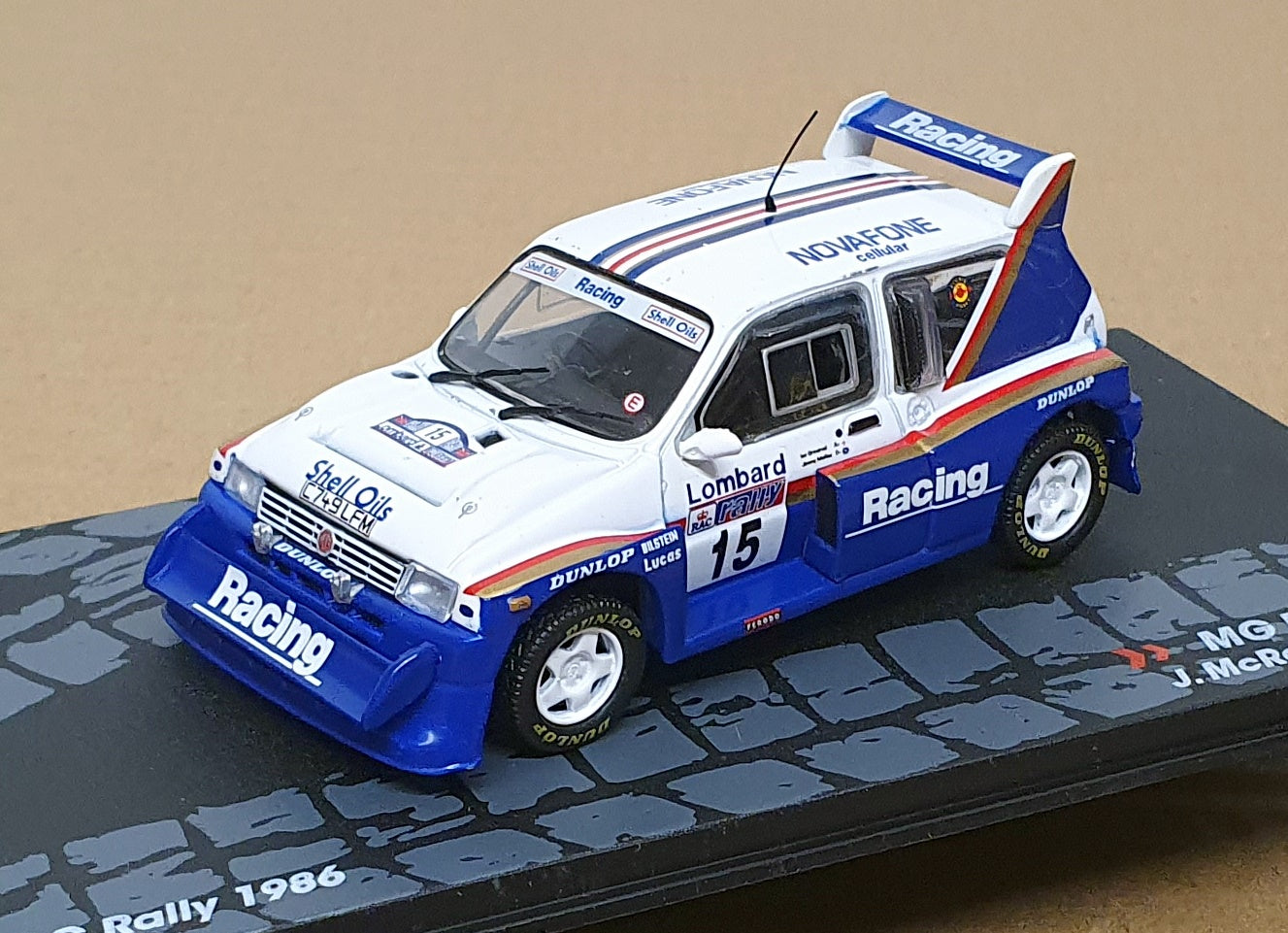 Altaya 1/43 Scale A24926 - MG Metro 6R4 #15 RAC Rally 1986 McRae/Grindrod
