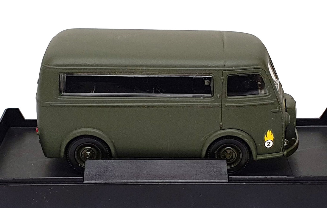 Verem 1/43 Scale V9619 - Peugeot D4 Vitre Military Minibus - Green