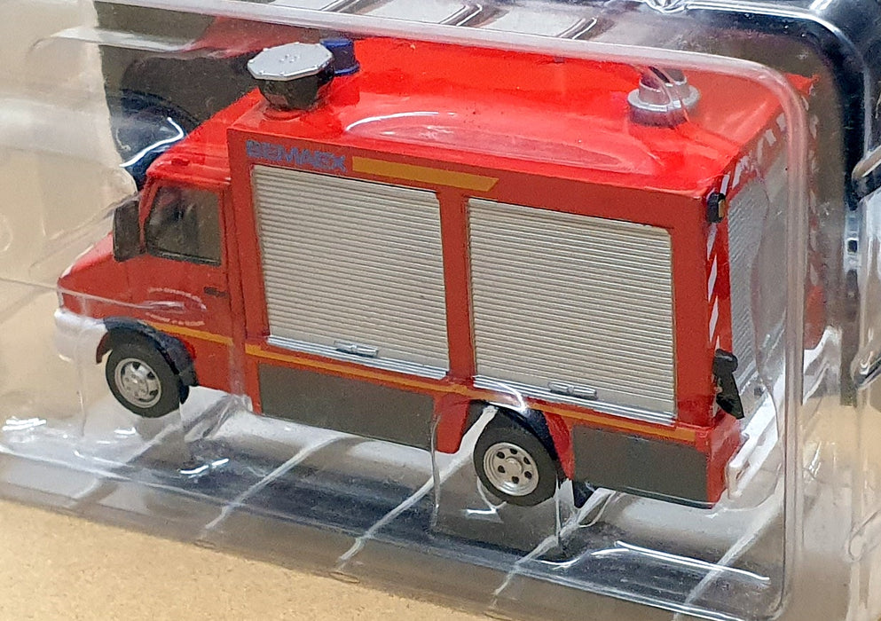 Altaya 1/50 Scale FEN28 - 1999 Iveco VSR Bemaex Fire Truck - Red
