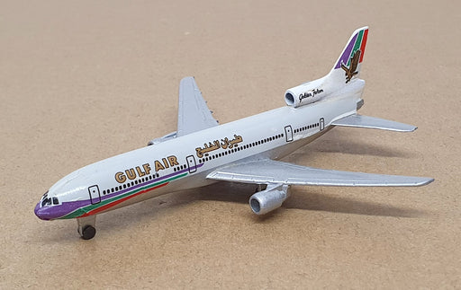 Schabak 1/600 Scale 909/32 - Lockheed L-1911 Aircraft Gulf Air Golden Falcon
