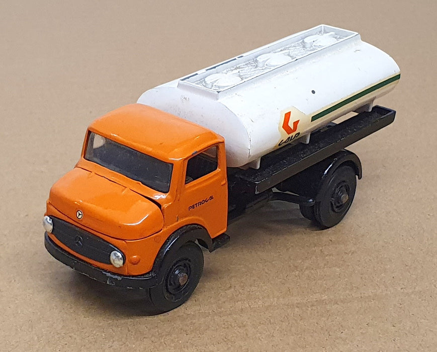 Metosul 12.5cm Long Diecast M31OW - Mercedes Benz Tanker Truck Galp