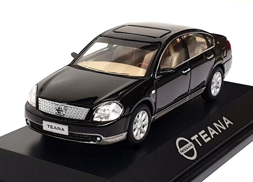 Dealership Model 1/43 Scale Diecast DS04B - Nissan Teana - Black