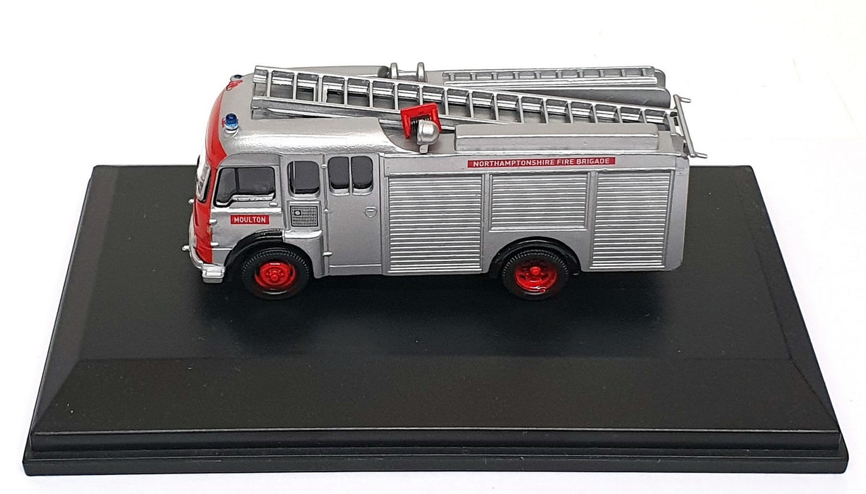 Oxford Diecast 1/76 Scale 76FIRE002 - Bedford TK Northamptonshire Fire Brigade