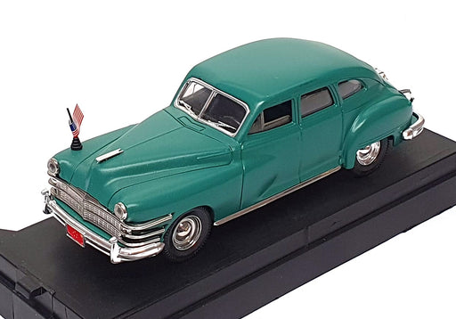 Solido 1/43 Scale 9587 - Chrysler Windsor MacArthur's Embassy Car Tokyo - Green