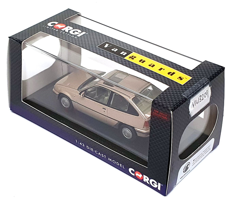 Vanguards 1/43 Scale VA13209 - Vauxhall Astra Mk2 GTE 16v - Rembrandt Silver