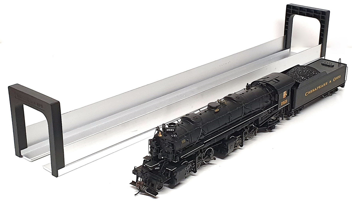 Bachmann HO Scale 84803BAC - 1521 Locomotive & Chesapeake & Ohio Tender & System