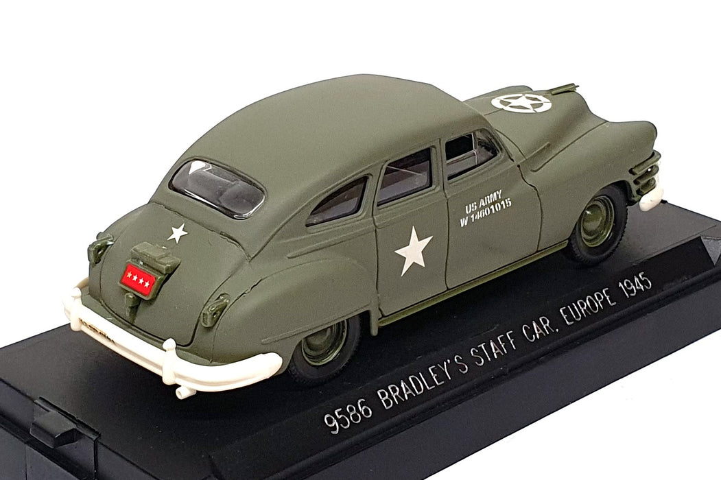 Solido 1/43 Scale 9586 - Chrysler Bradley's Staff Car Europe 1945 - Green