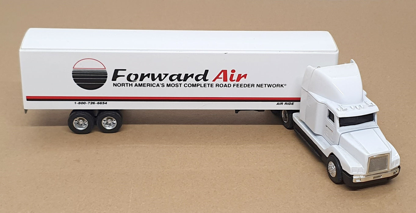 Ertl 1/64 Scale 25095 - Freightliner Cab With Trailer Forward Air - White