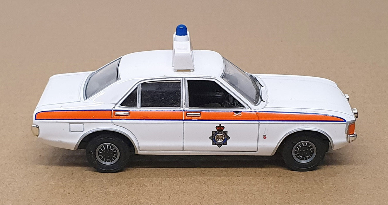 Vanguards 1/43 Scale VA05503 - Ford Consul West Yorkshire Police - White