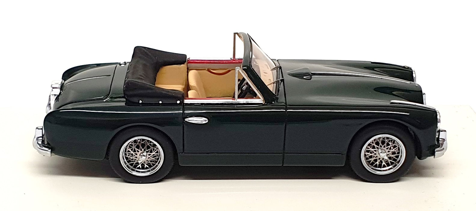 Spark 1/43 Scale S0582 - 1953 Aston Martin DB2/4 Drophead - Dk. Green