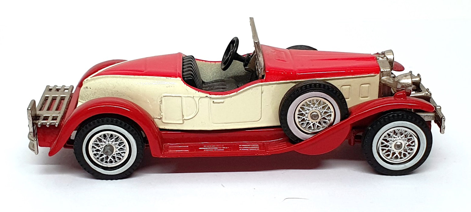 Matchbox 11cm Long Diecast Y-14 - 1931 Stutz Bearcat - Red/Ivory
