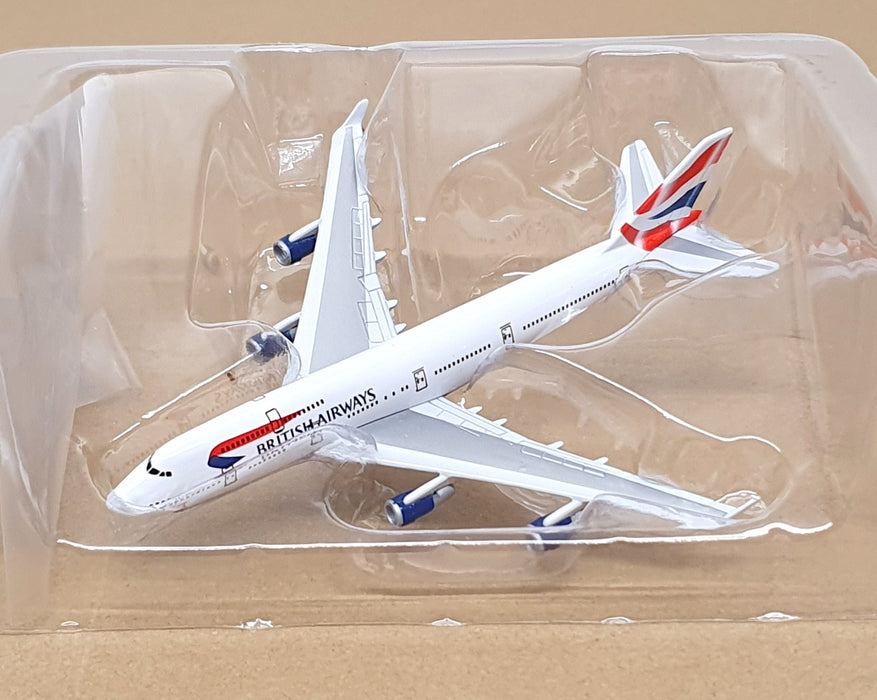 Corgi Diecast CS90281 - Boeing 747 400 Aircraft British Airways - White