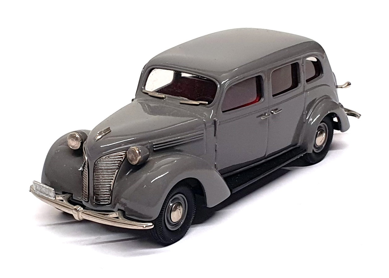 Rob Eddie Models 1/43 Scale RE24 - 1938 Volvo PV 802 - Grey