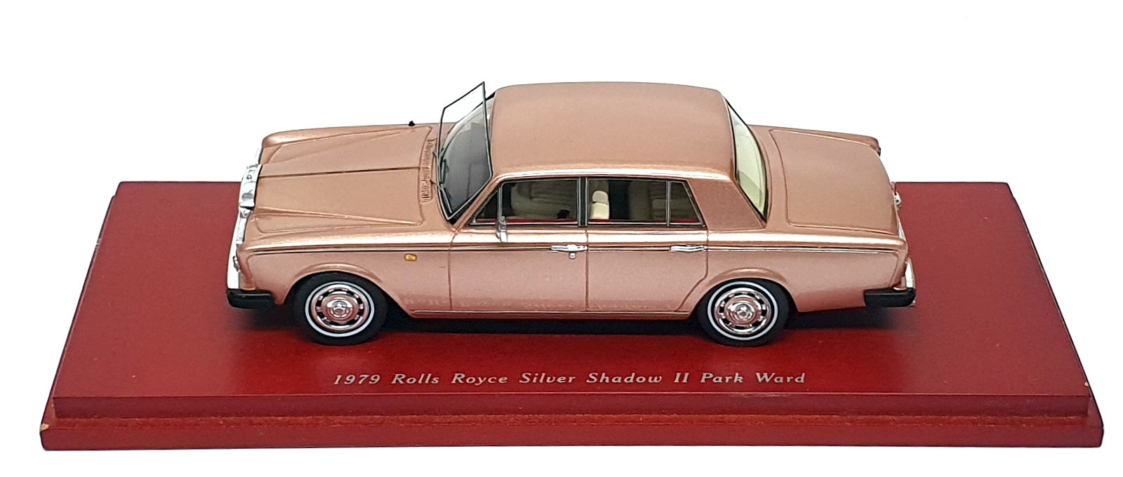 TSM 1/43 Scale TSM114318 - 1979 Rolls Royce Silver Shadow II - Peach Bronze